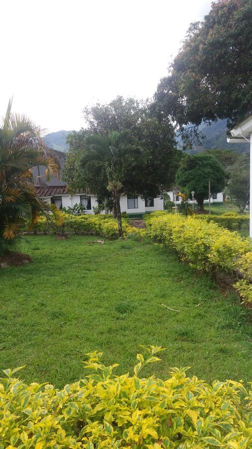 Hotel Servituristicos La Esmeralda Santa María Zewnętrze zdjęcie